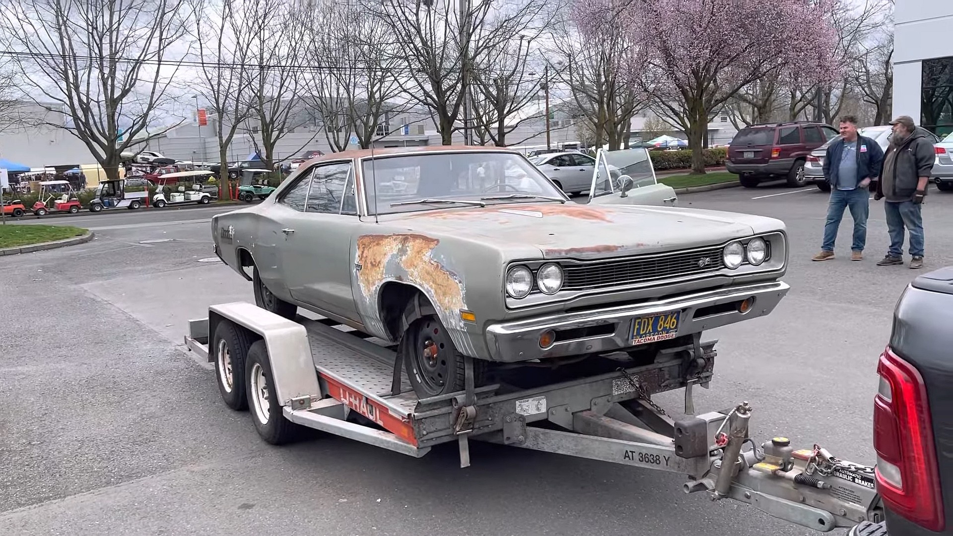 1969 Dodge Super Bee Barn Find Emerges After 20 Years With Super Rare Color Combo - autoevolution