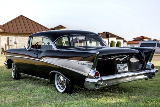 1957 Chevrolet Bel Air 2-Door Hardtop