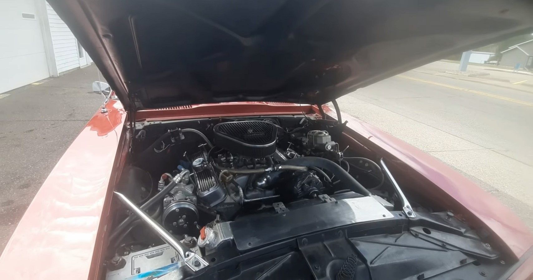 1969 Pontiac Firebird 400 CI, engine bay