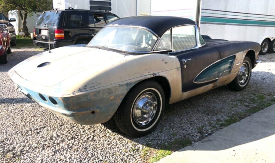 The Unrestored 1961 Chevrolet Corvette Barn Find, Parked for 50 Years and 99% Complete