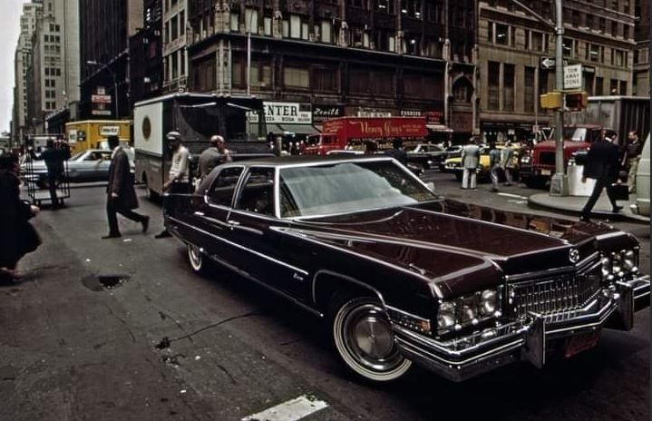 Cruising in Luxury: Unveiling the 1973 Cadillac Fleetwood’s Design and Performance