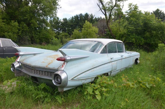  1959 Cadillac Fleetwood Sixty Special wears evidence it came from Texas. It had some rust-through below the back window, but was still a good buy at $5500.