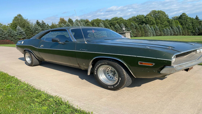 Witness the Incredible Transformation of a 1970 Dodge Challenger ‘Real Barn Find’ with Astonishing Engine Overhaul