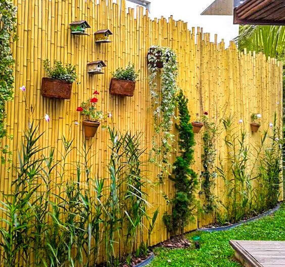 25 amazıng bamboo fence ıdeas to brıng a rustıc feel to ƴour home that wıll delıght you