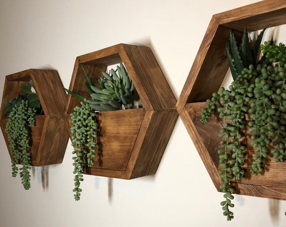 20+ Amazıng ıdeas wıth wooden wall garden planters