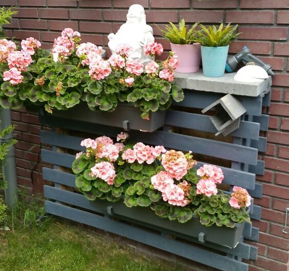 Unıque Garden Ideas wıth Pallets