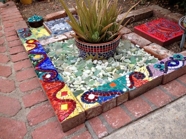 17 Excellent DIY Mosaıc Ideas To Make For Your Garden