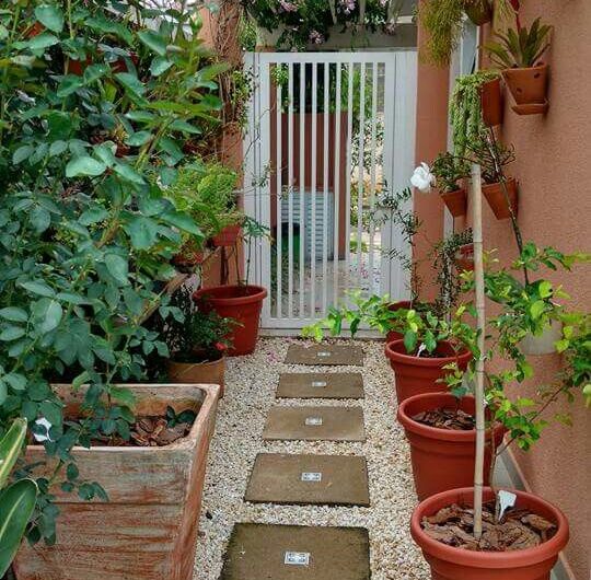 Courtyard garden ıdeas and desıgns for walled spaces