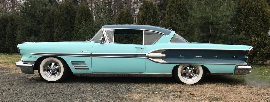 1958 Pontiac Bonneville