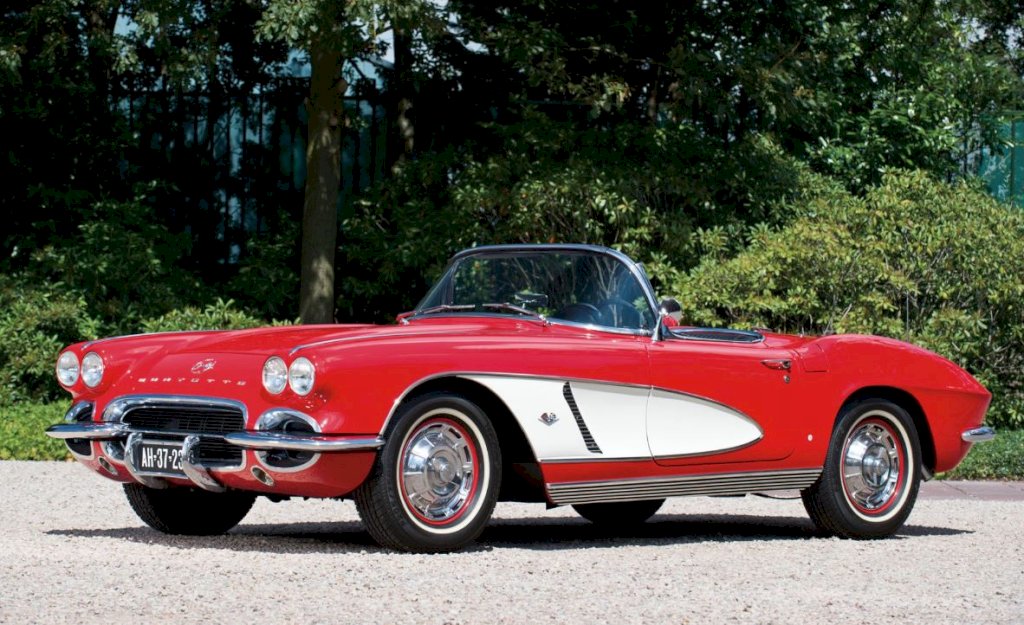 1962-Chevrolet-Corvette