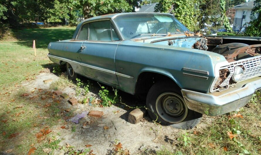 1963 Chevrolet Impala Left to Rot in Someone’s Yard Could Make V8 Diehards Walk Away