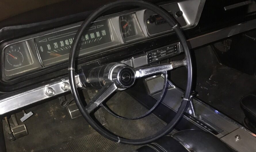 1966 Chevrolet Impala SS Resting in a Garage Conceals Unexpected Small-Block and Big-Block Delights