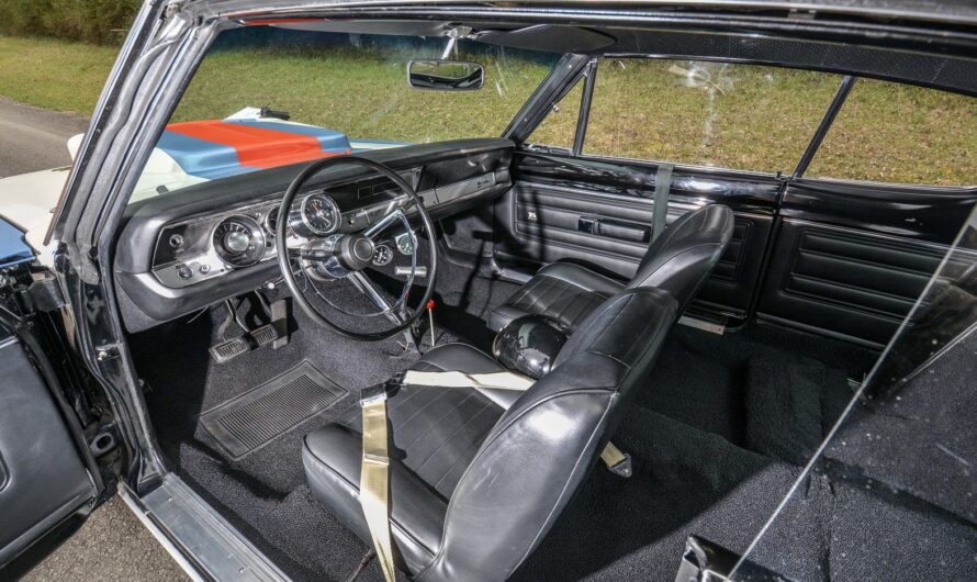 10 Fascinating Facts About the Rare Plymouth Barracuda 428 Super Stock