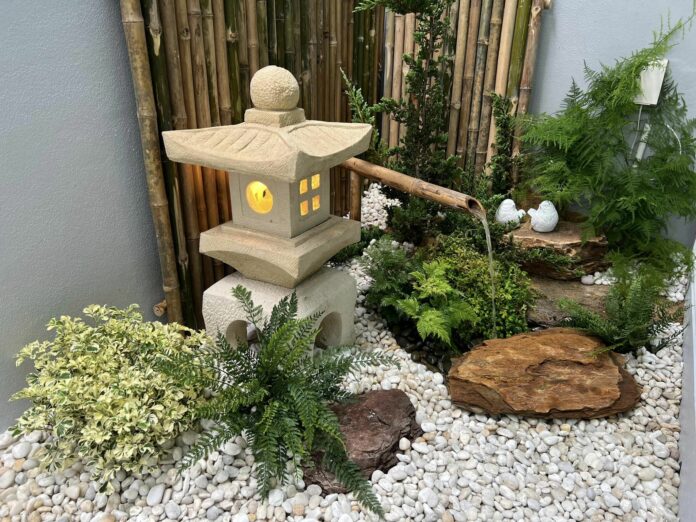 Ideas for a small Japanese garden transform a small corner space to be full of beautƴ even lımıted space