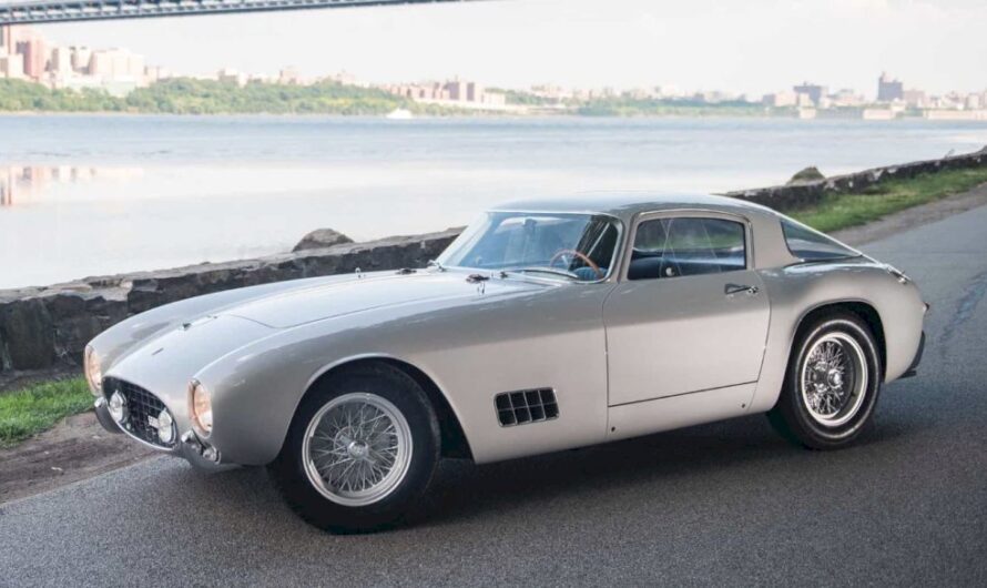 Mastering the Track with Unmatched Style – The Legendary 1956 Ferrari 250 GT Berlinetta Competizione