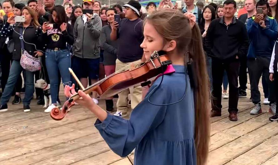 Street Performers Deliver Breathtaking Violin Rendition of ‘Can’t Help Falling In Love’ by Elvis