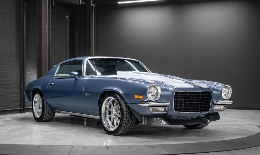 Revealing the Hidden Power of the Timeless Muscles of the 1971 Chevrolet Camaro with a huge 502 Large Displacement Engine