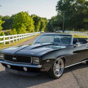 Unveiling a Restored ’69 Camaro with 650bhp and a Carbon Fiber Body – A Fusion of Raw Muscle and Futuristic Innovation