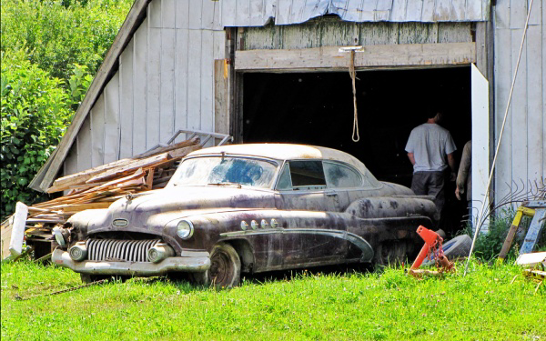 The old beauty of the 1950s Cadillac Roadmaster