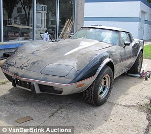 Astonishing ‘time gem’ of classic Chevy cars discovered left in tattered warehouse for 17 years with amazingly young souls