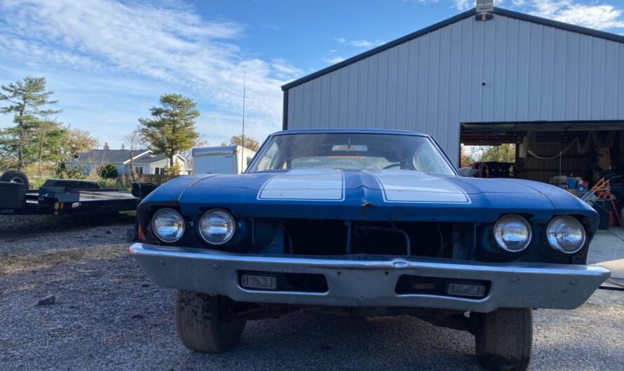 Barn-Find 1969 Chevrolet Chevelle SS 396 Comes with a Mysterious V8 Outside the Car