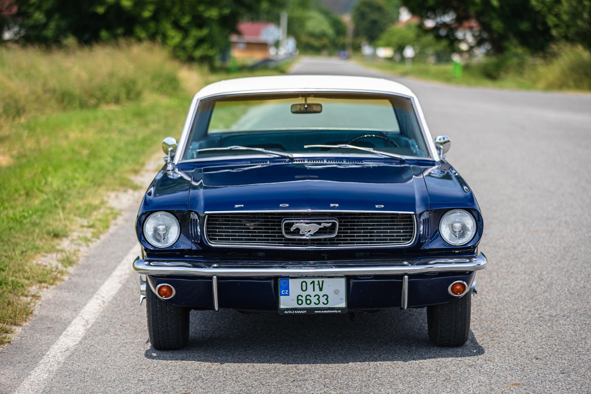 The complete package is topped off by the brand's signature galloping stallion badge