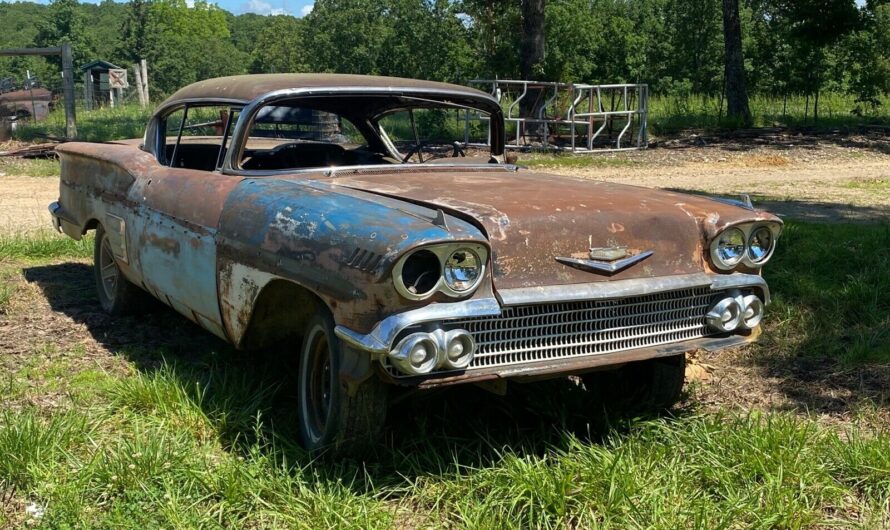 Once-Gorgeous 1958 Chevrolet Impala Is Now a Big Wreck With an Uncertain Future