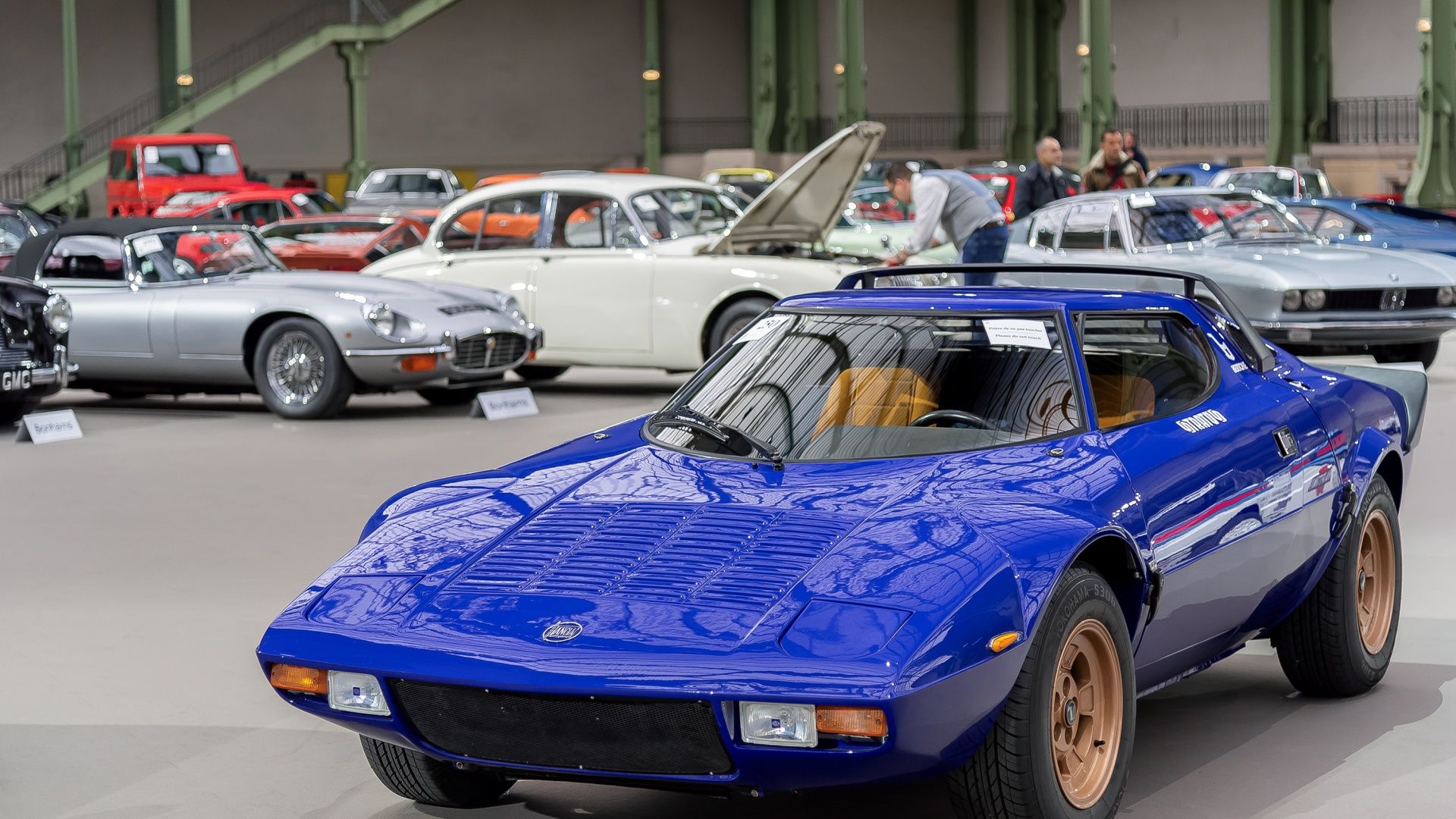 blue Lancia_Stratos_HF_Stradale