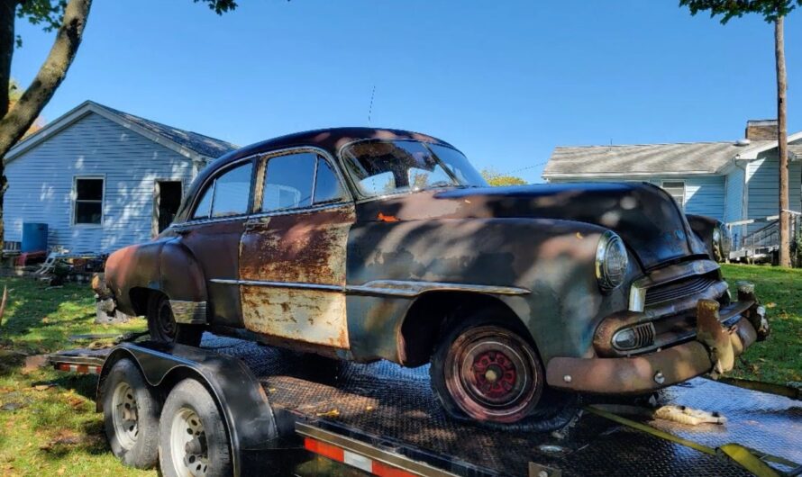 Rusty 1951 Chevy Styleline Deluxe Is Rescued From the Bush, Gets First Wash in Decades