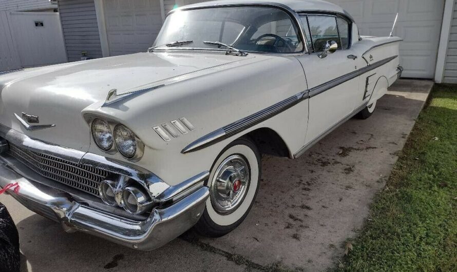 This 1958 Chevrolet Impala Looks Good Even in Potato-Quality Photos, Needs a Fat Wallet