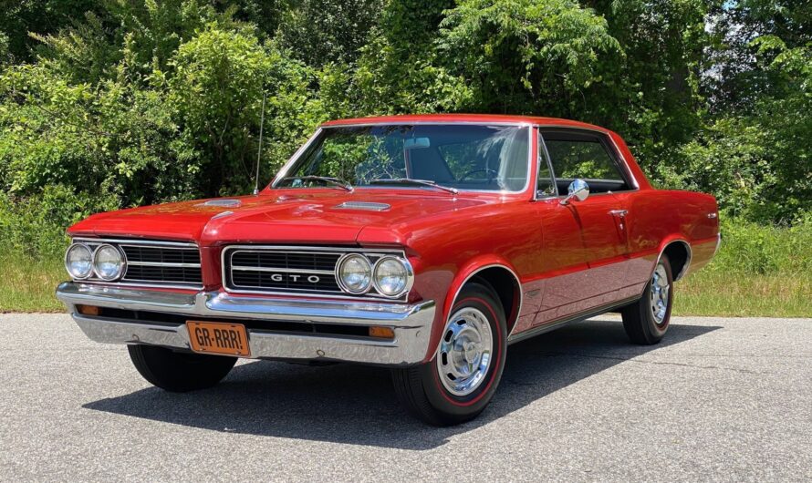 Unrestored Original 1964 Pontiac GTO Is a Perfect 10, Priced Accordingly